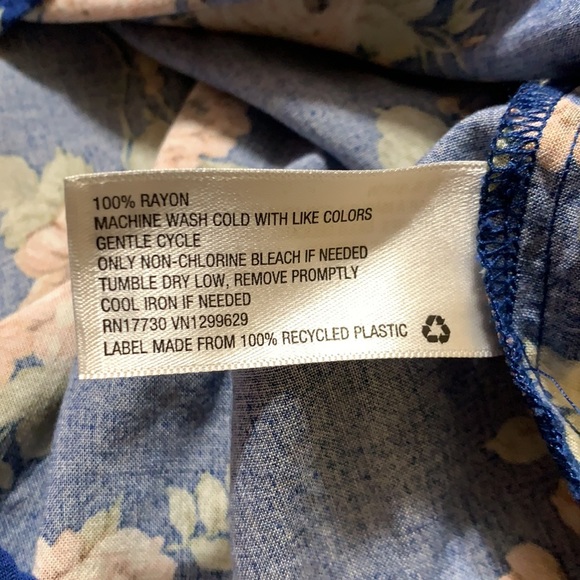 Floral romper - Picture 10 of 10